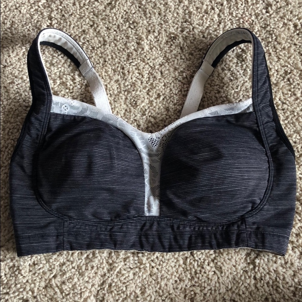 Lululemon bra